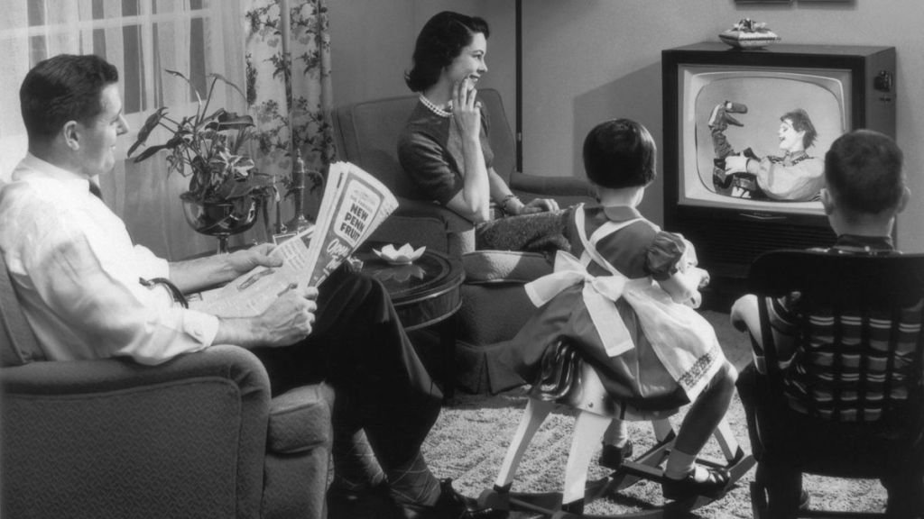 Our Relationship With TV: How Did It Change Over&nbsp;Time?